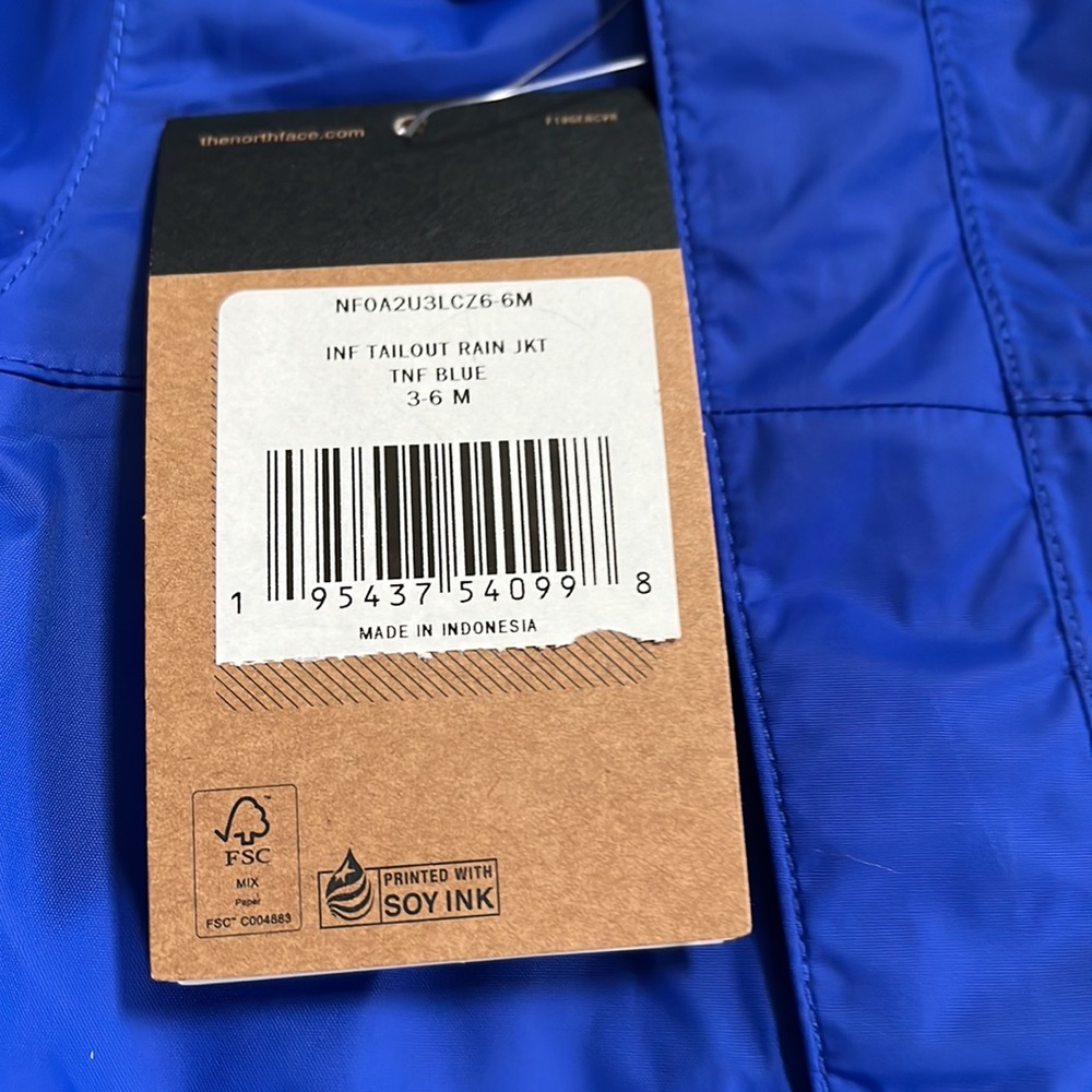 NWT The North Face Dryvent infant raincoat, size 3-6 months - Picture 7 of 7
